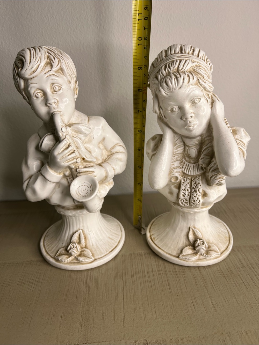 Vintage Univdersal Statuary Corp 1971 Boy and Girl Bust Figurines in Cream